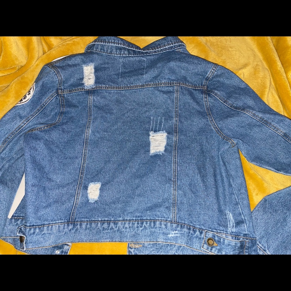 Perfect jean jacket - Picture 3 of 3